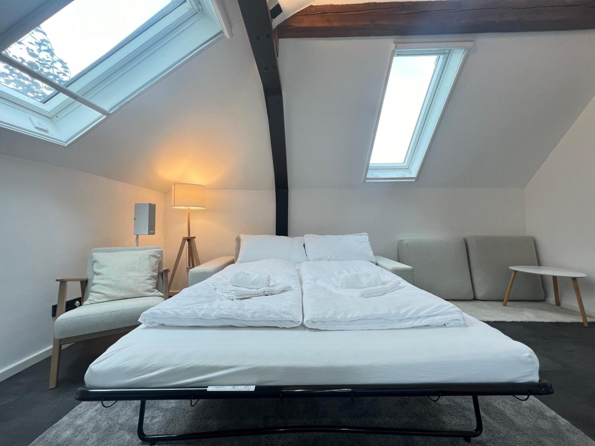 Ludwigshome - Zentrale Lage, Luxusbad, Workspace, Klima Ludwigsburg Bagian luar foto